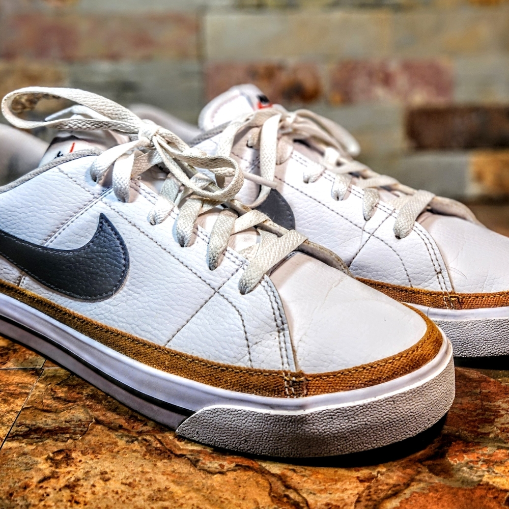 Nike White and Gold Men's Sneakers